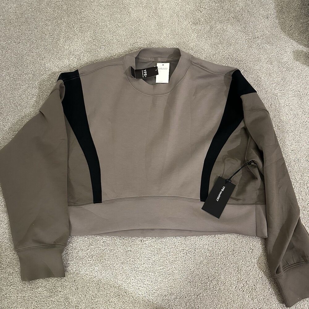 Abercrombie & Fitch Taupe Cropped Sweatshirt with Black Accents